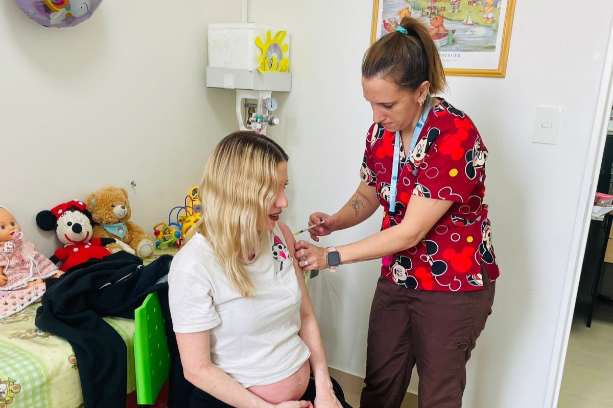 Continúa desarrollándose en Chubut la Campaña de Vacunación de embarazadas contra el Virus Sincicial Respiratorio